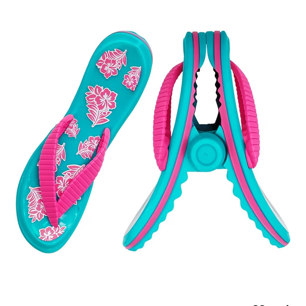 🆕 Flip Flop Beach Towel Clips (2pack) portable towel holder, secure for chairs